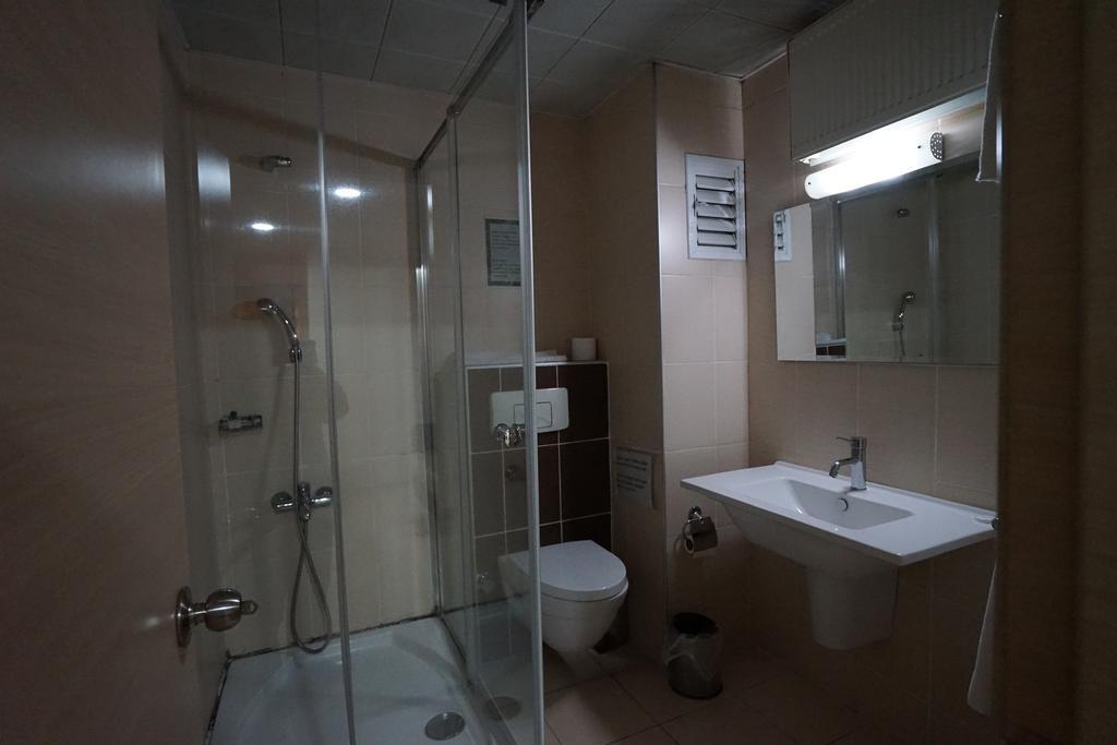 Yalihan Ari Hotel Unye Zewnętrze zdjęcie